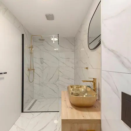 Lägenhet Yellow And *