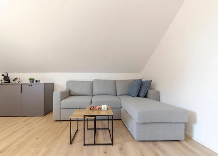 Apartman Yellow And *